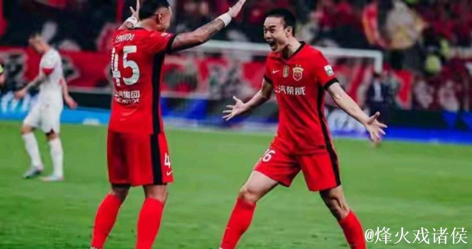 中超-刘若钒梅开二度 上海海港主场战胜云南玉昆